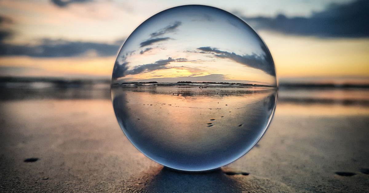 Market Thoughts: Let The Great World Spin