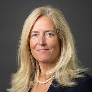 Headshot of Alexandra Lawson